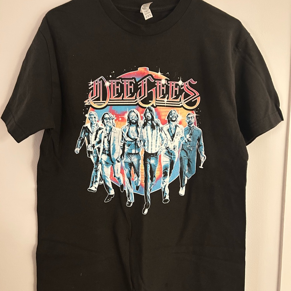 Foo Fighters band T shirt , limited edition.